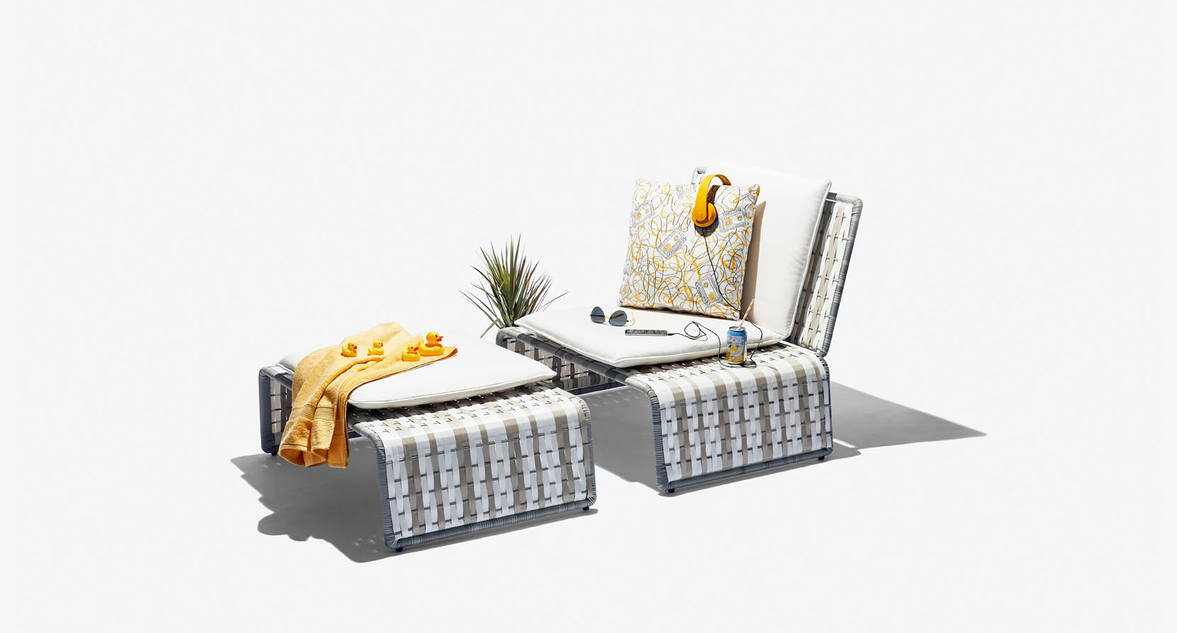 The Tabloid Collection Outdoor Lounge Chair and Ottoman